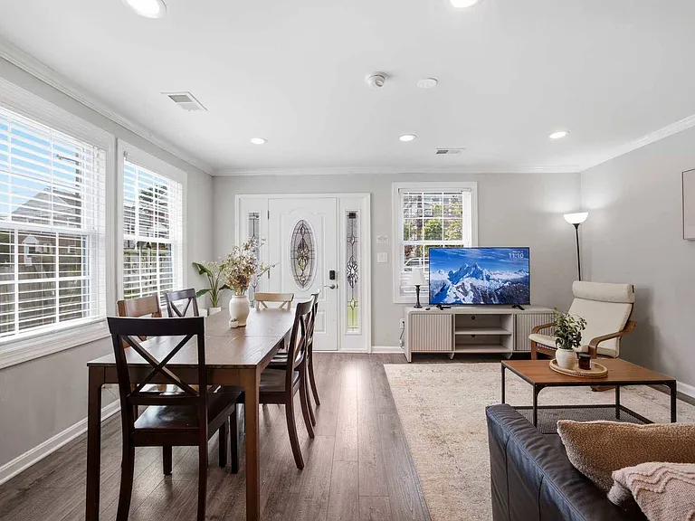 48 E Reed Ave — Photo 10