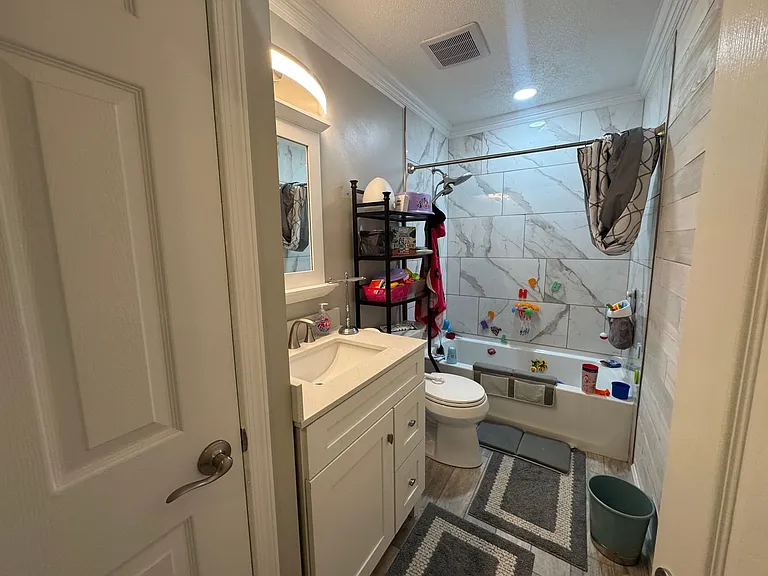 6 Old Pond Ct — Photo 10