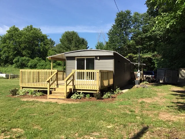 14005 Cypress Ave — Photo 3
