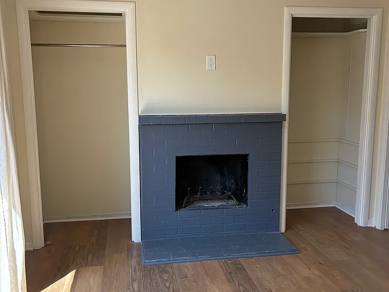 43 15th Ave — Photo 15