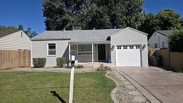 404 Alameda Blvd — Photo 1