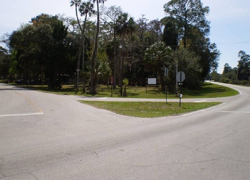 55 63rd St, Yankeetown, FL 34498 | Zillow