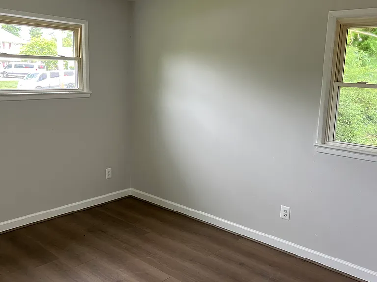 6713 Bostwick Dr — Photo 12