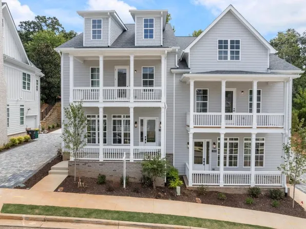 2140 Parkside Ln, Roswell, GA 30076