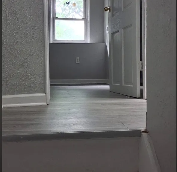1629 Gilsey Ave #1 — Photo 18