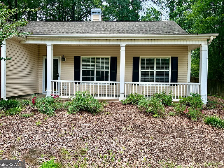 140 Piedmont Dr — Photo 3