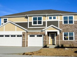 18433 Clayborne Dr, Westfield, IN 46074