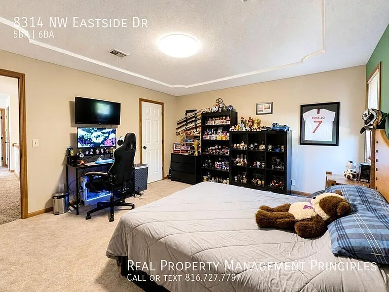 8314 NW Eastside Dr — Photo 9