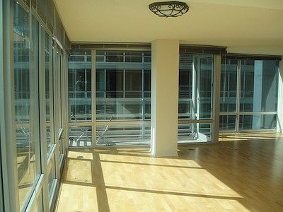 4th image of 9715 Woods Dr Unit 1002