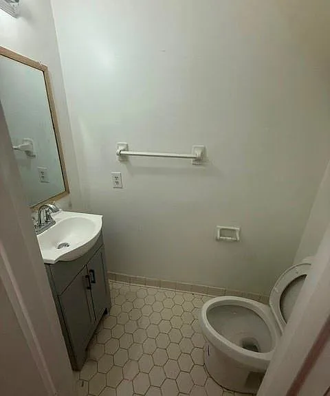2425 Norton Ln #C — Photo 6