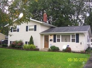 6094 Paula Blvd, North Ridgeville, OH 44039