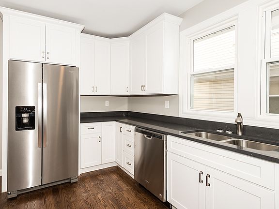 4th image of 1707 N 15th Ave