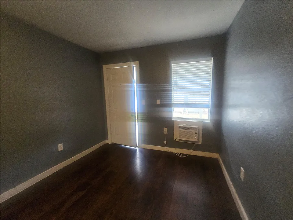 4902 FM 1765 #5