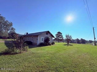 136 Beaver Dam Rd, Tylertown, MS 39667
