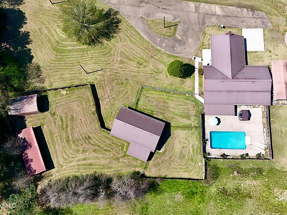 2nd image of 406 Wayne St