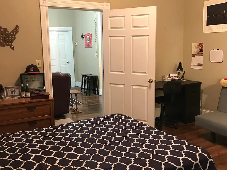 225 E University Ave #1 — Photo 18