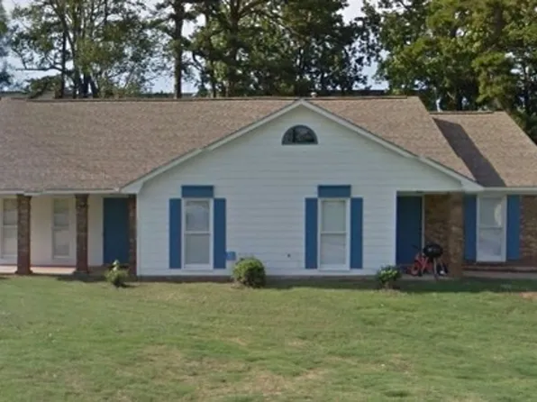 570 Pride Ave, Auburn, AL 36832