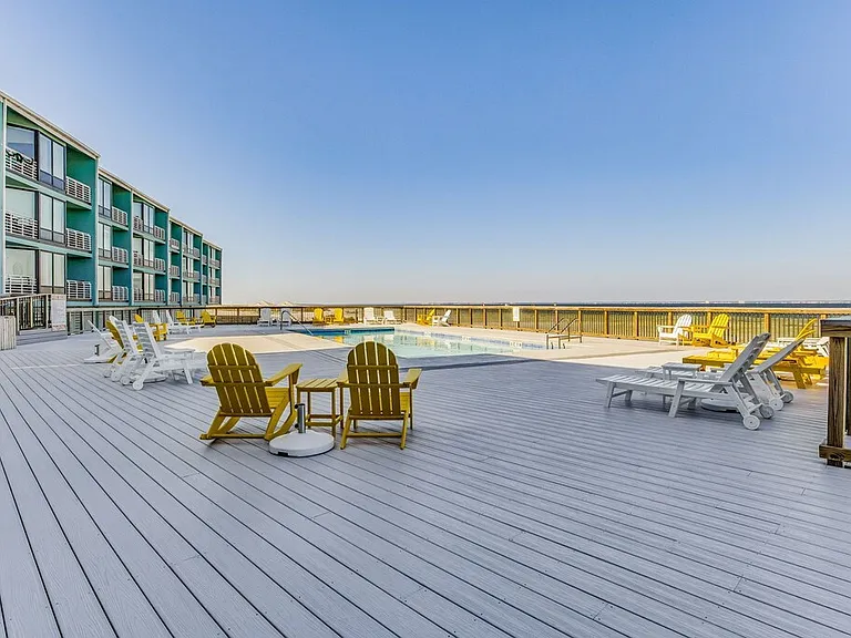 1390 Fort Pickens Rd #210 — Photo 30
