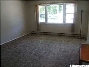 3rd image of 42 Nostrand Dr