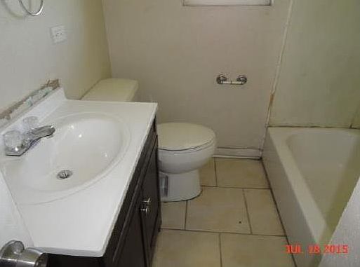 4th image of 708 Cougar Dr