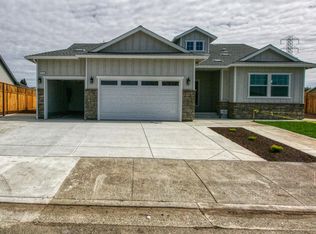 412 Newport Pl, Santa Rosa, CA 95403