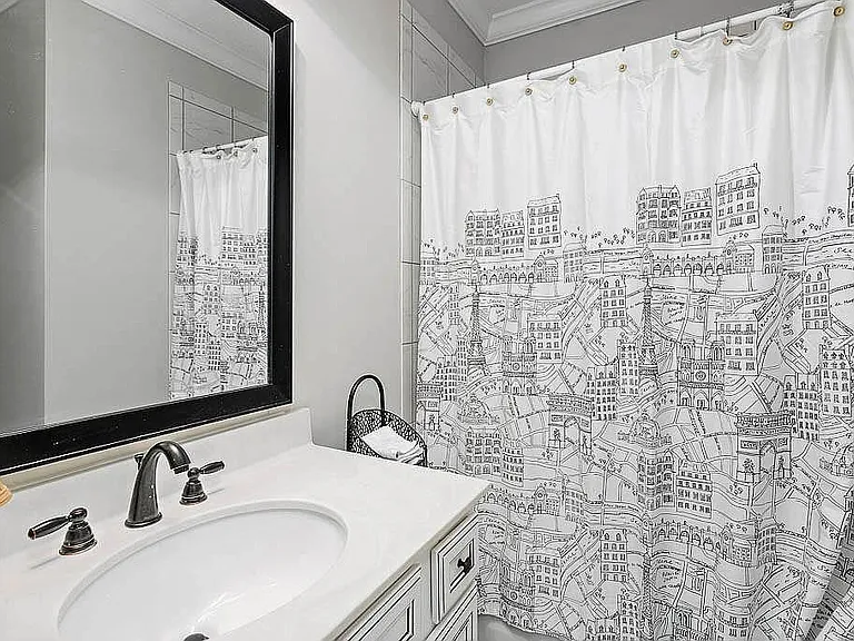Guest bath