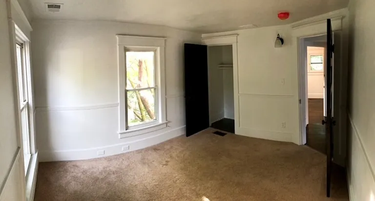 410 Olive St #2 — Photo 8