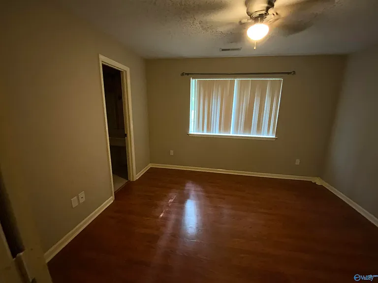 126 Rebecca Pines Dr — Photo 6