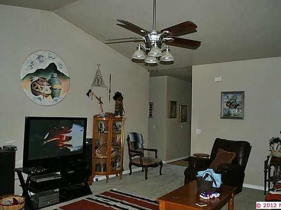 3rd image of 805 NE 7th St