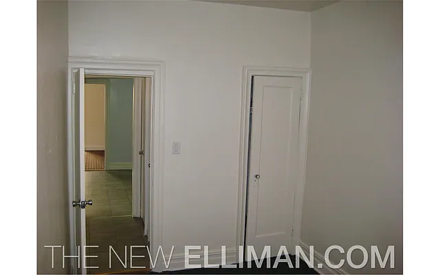 Rented by Douglas Elliman | media 14