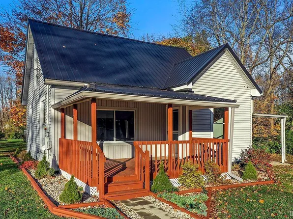 126 W Elm St, Spiceland, IN 47385