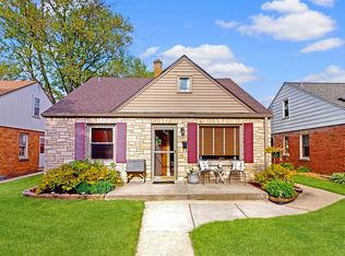 2862 N 84th St, Milwaukee, WI 53222