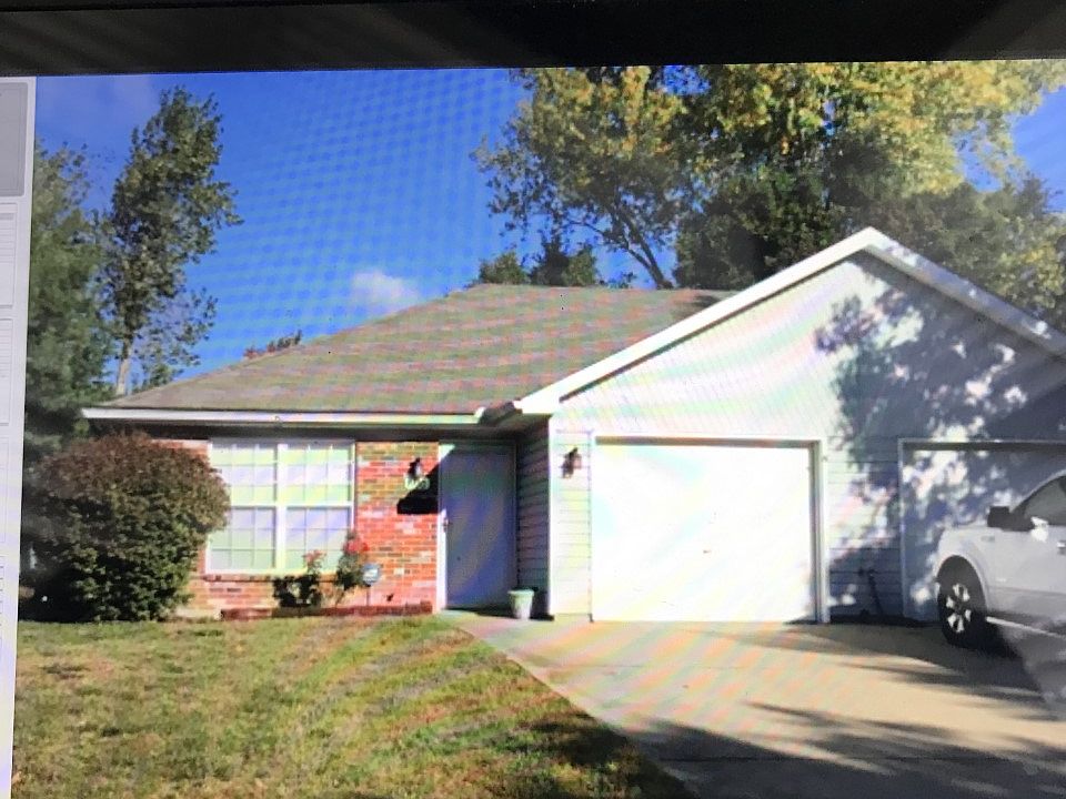 1st image of 1110 Dean Dr