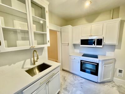1697-1699 Cambridge St #19, Cambridge, MA, 02138