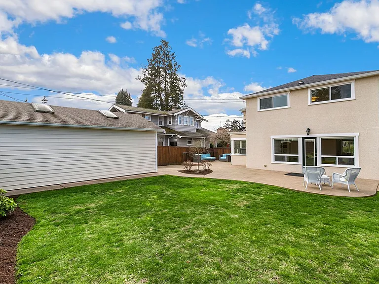 4115 N Stevens St — Photo 29