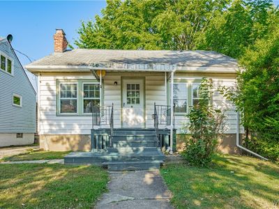21 Hyde Park, Lockport, NY, 14094