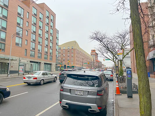 Rented by Compass | media 18