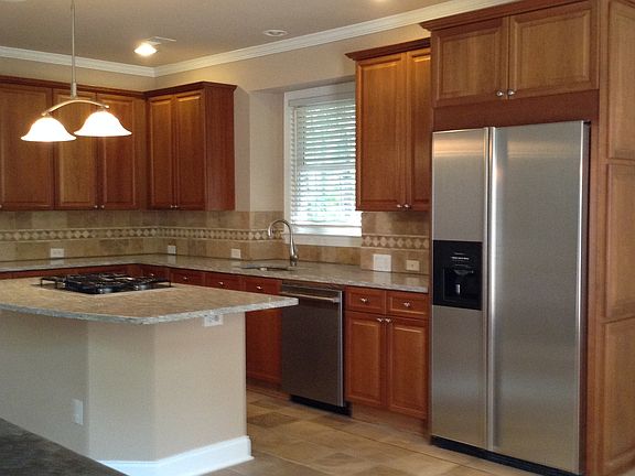  New Granite & Dishwasher 