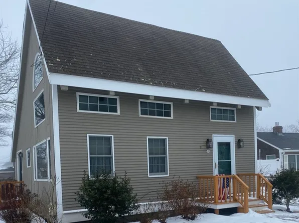 40 Provincetown View Rd, Plymouth, MA 02360