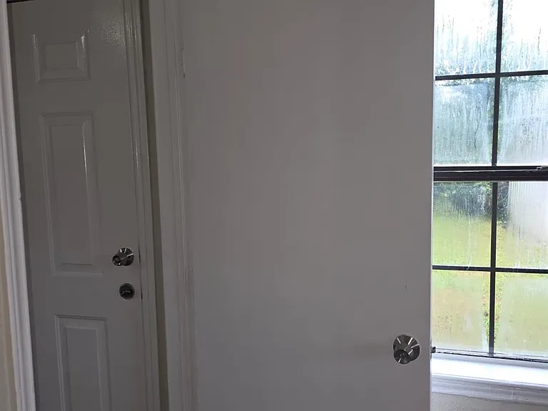 242 Bolden St — Photo 3