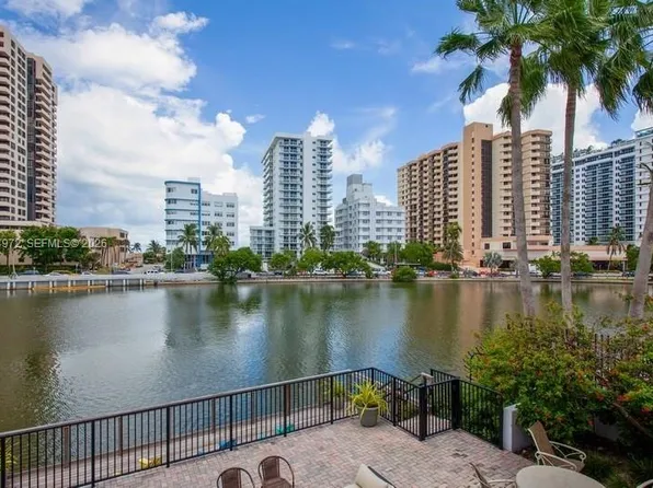 2455 Flamingo Dr APT 201, Miami Beach, FL 33140