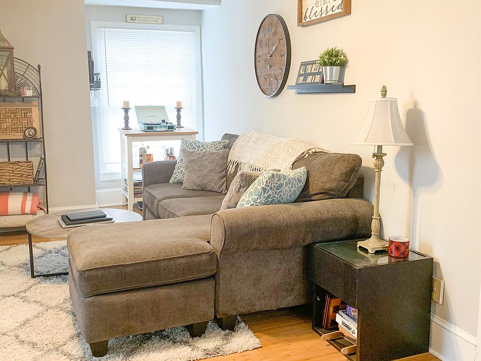 1st image of 24 Buttles Ave #B