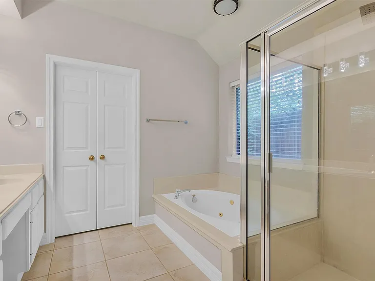 13839 Placid Brook Ct — Photo 17
