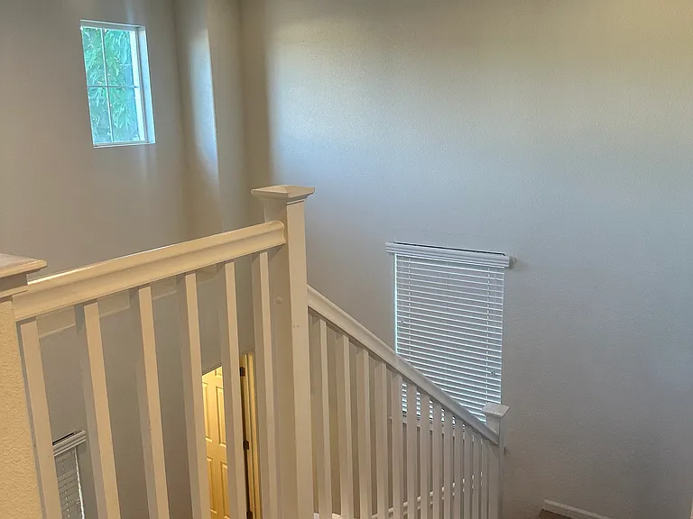 1635 Courtyard Dr — Photo 19