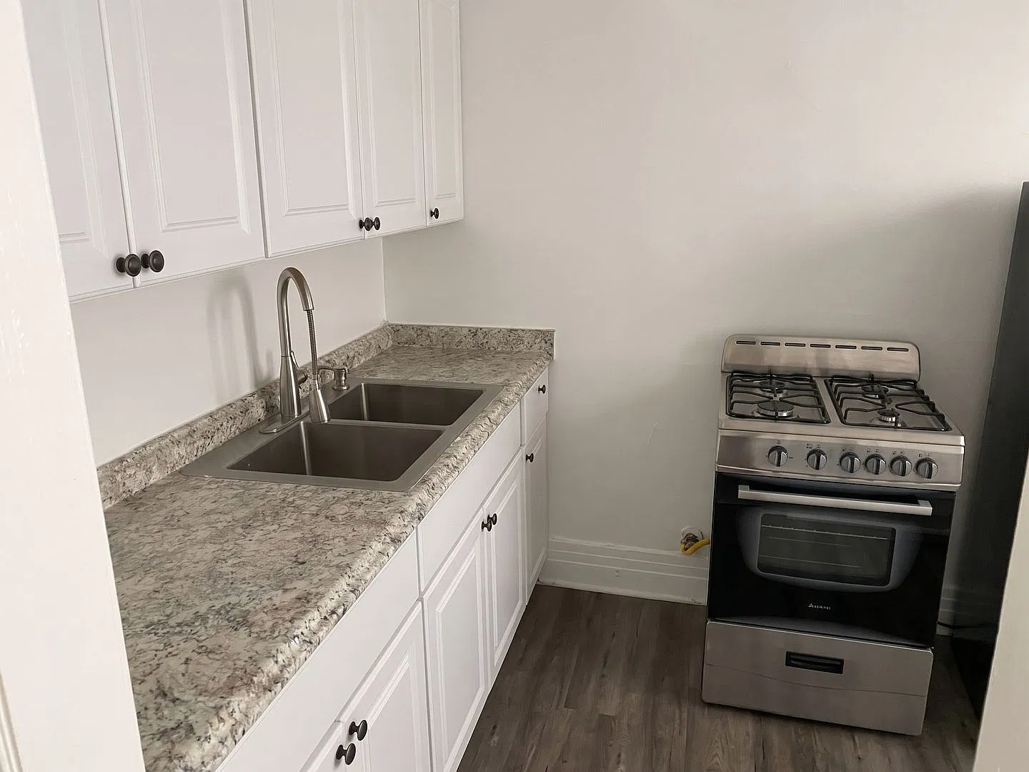 Studio, 1.0 bath, 260 sqft, $1,238 — Photo 1