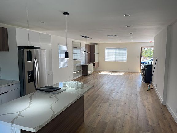 3rd image of 7051 Garden Grove Ave