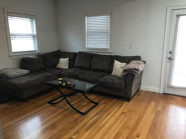 23 Washburn St #3 — Photo 3