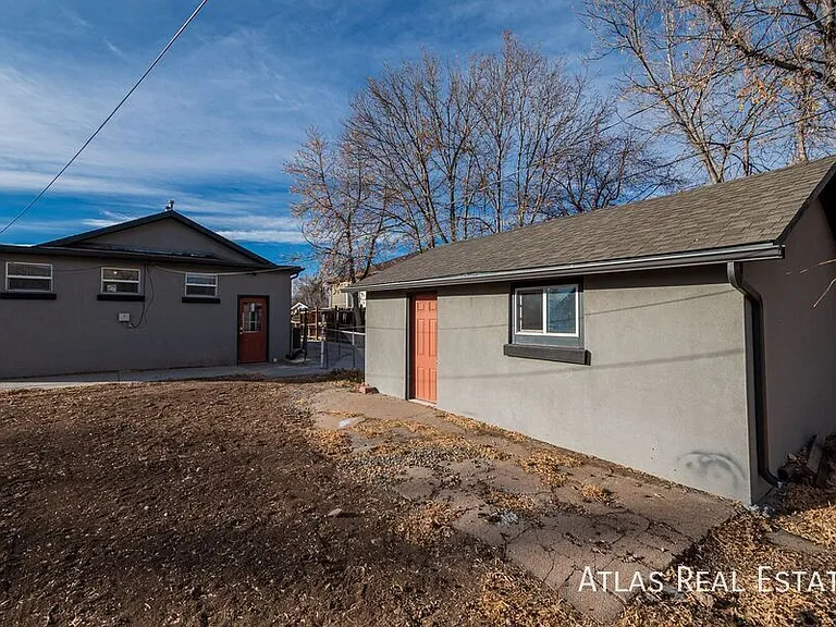 398 S Raleigh St — Photo 29
