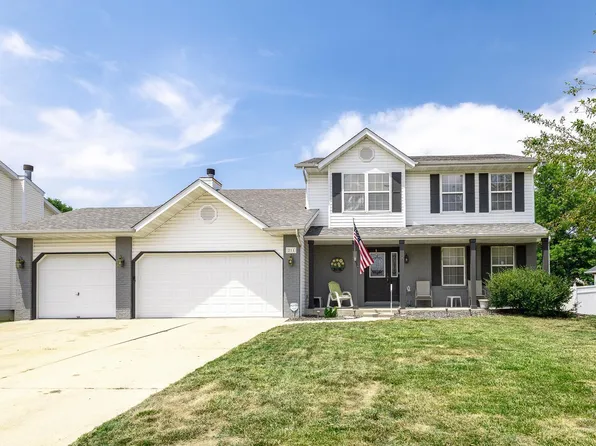 211 Crossington Ln, Troy, IL 62294