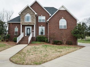 909 Northbrook Ct, Murfreesboro, TN 37130